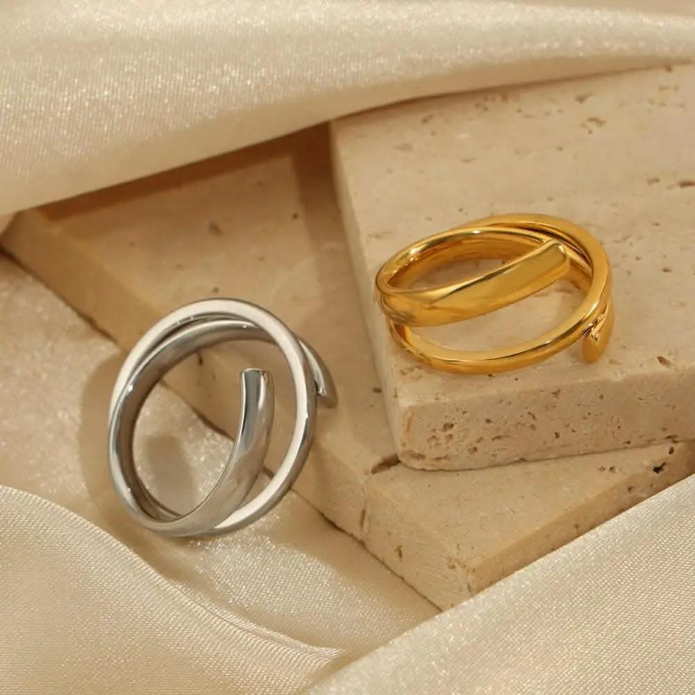 Gold-plated titanium steel ring - Love Salve